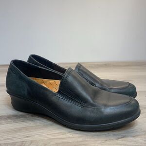 Ecco Felicia Loafers Womens Size EU 39 US 8 Black Leather Wedge Slip On Shoes